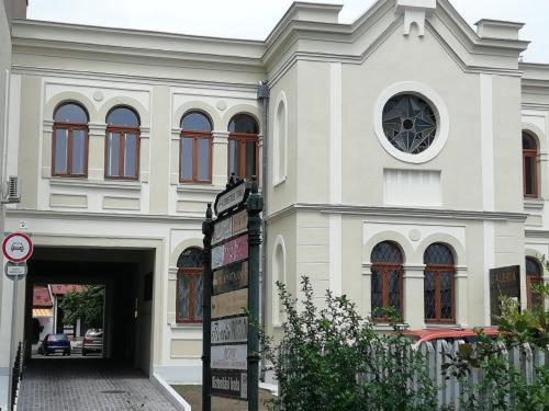 Kincsem Apartman Erlau Exterior foto